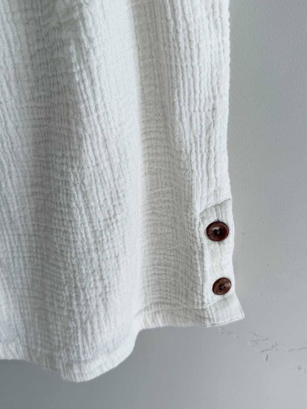 Kuhl Klover Cotton Gauze Tank in White - Picture 9 of 9